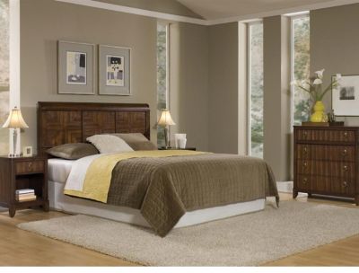 Paris Bedroom Group in Mahogany