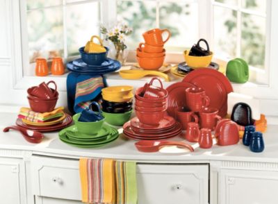 32-pc. Mesa Dinnerware - Berry Burgundy