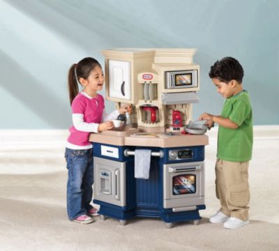 Little Tikes Super Chef Kitchen