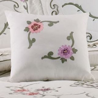 Cheshire Quilt Set