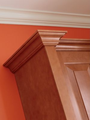 Crown Moulding (in Maple Copper)