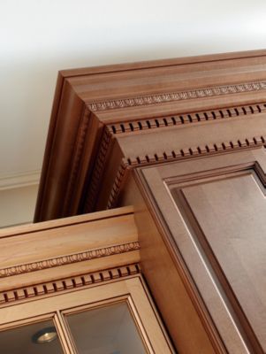 Crown Moulding, Stacked (in Maple Wafer Java Glaze and Ginseng Java Glaze)