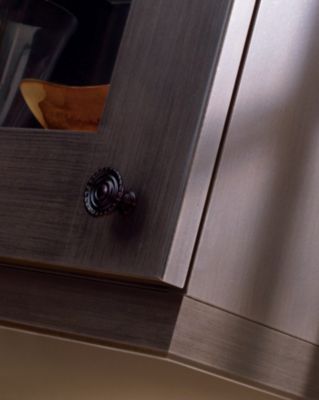 Under-Cabinet Moulding (in Maple Grotto)