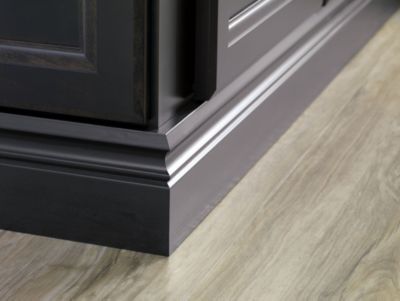 Swooped Baseboard