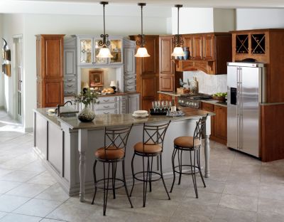 Villa Maple Clove & Baltic Bay Kitchen Cabinets