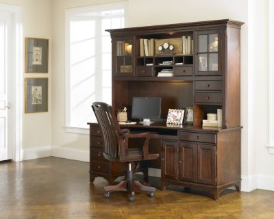 4067-067  : Affinity Angle Wedge Desk