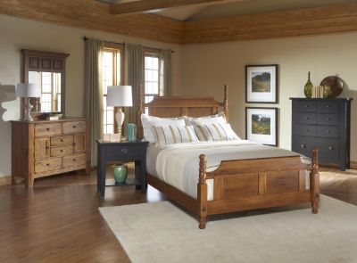Attic Heirlooms Attic Heirlooms  Low Post Bed