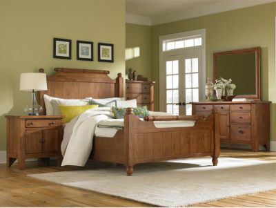 Attic Heirlooms Feather Bed