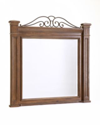 4397-39  : Attic Heirlooms Mansion Dresser Mirror