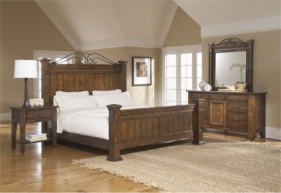 Attic Heirlooms Attic Heirlooms Mansion Bed, California King