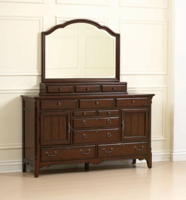4670-232  : Attic Heirlooms Fireside Door Dresser