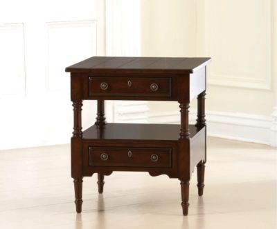 4670-293  : Attic Heirlooms Fireside  Night Table
