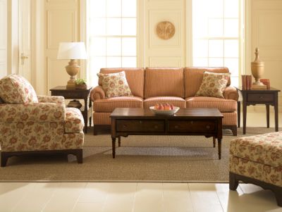 Living Room Furniture / Attic Heirlooms Fireside Cherry Collection