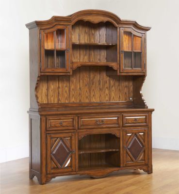 Casa Grande China Cabinet