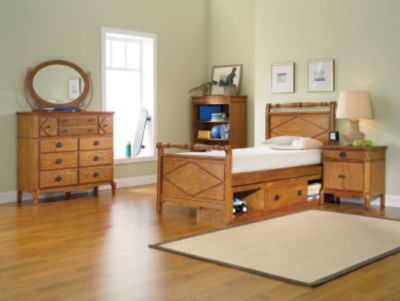 Halsten Kids Light Pine  Sleigh Bed