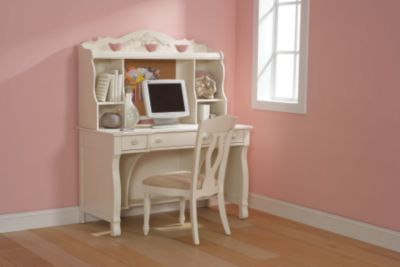 Kids’ Desks, Chairs & Bookcases