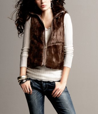 FAUX FUR VEST