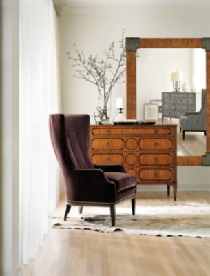 Artisan Curved Front Chest w/Drawer Overlay - Mah