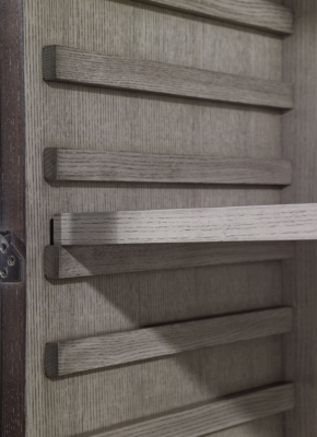 Artisan 4-Dr Ash Grand Cabinet  w/Glass Doors