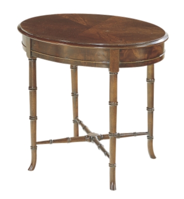 <Oval Regency Accessory Table