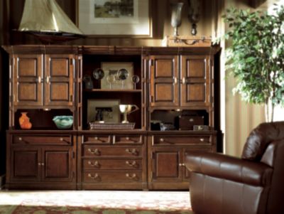 11851-31  : Eddie Bauer - Hunts Point Door Hutch with Open deck