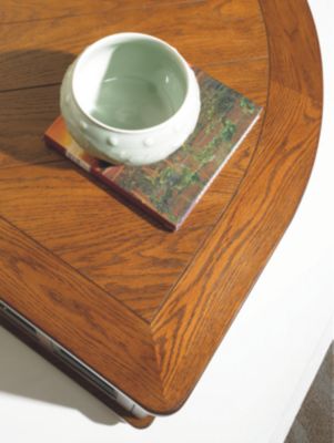 Kenilworth Wedge Lift-Top Coffee Table