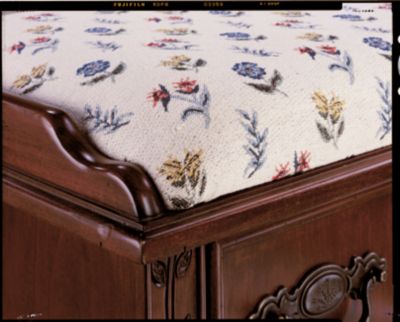 Anniversary II Cedar Chest