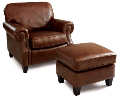<702-16  : Emerson Stationary Chair