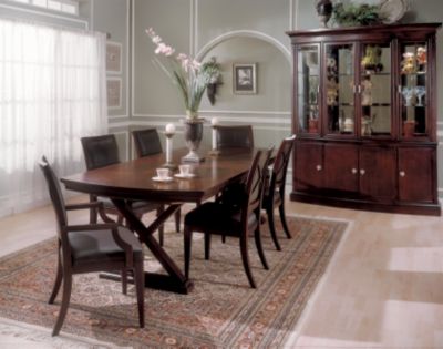 Dining Room Furniture / Regency Collection