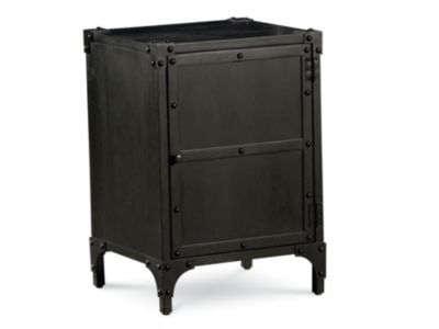 <8020-08  : Accents Chairside Chest