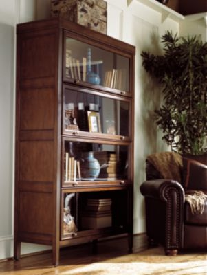 00851-97  : Eddie Bauer - Hunts Point Library Case