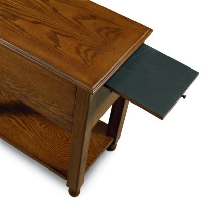 Kenilworth Recliner Accents Table