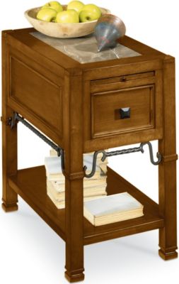 <8710-70  : Saddle River Recliner Accents Table