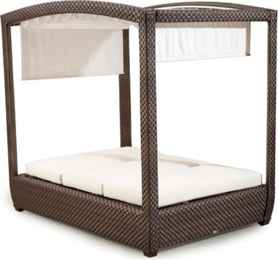 Leeward Canopy Bed