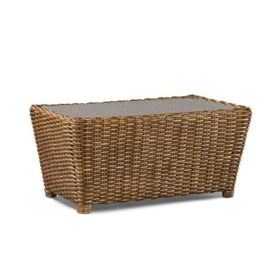 Design Select Closed Cocktail Table