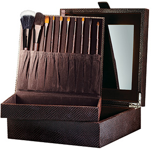 Laura’s Signature Brush Collection  Wenge Wood Limited Edition