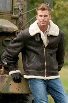 Men's Classic Sheepskin B-3 Bomber Jacket (Big)