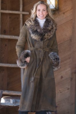 Women's Full Length Shearling with Finn Collar & Cuffs