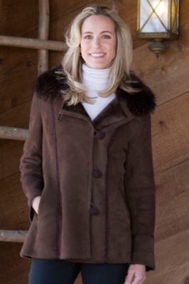 Women's Shearling Jacket with Finn Collar