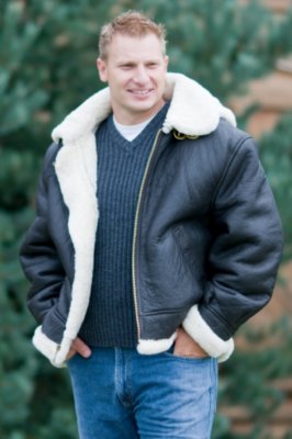 Men's Hooded B-3 Shearling Bomber Jackets/Larger