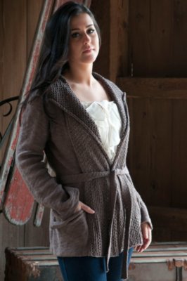 Women’s Textured Sweater Wrap