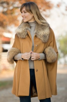 Women's Rosalie Cashmere Cape with Raccoon Fur Trim