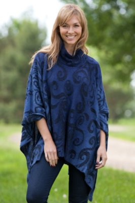 Women's Varali Shaded Turtleneck Alpaca Wool Poncho