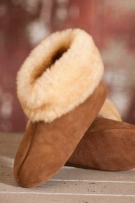 Overland High-Top Sheepskin Slippers 
