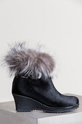 Women's Katy Shearling-Lined Calfskin Leather Boots with Fox Fur Trim, BLACK/SILVER