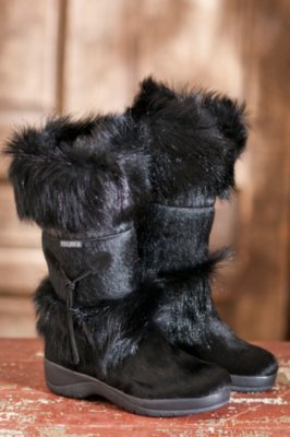 Women’s Tecnica Skandia Cowhide Boots with Goat Fur Trim