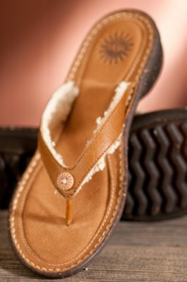 Women's Hamoa UGG Sandals