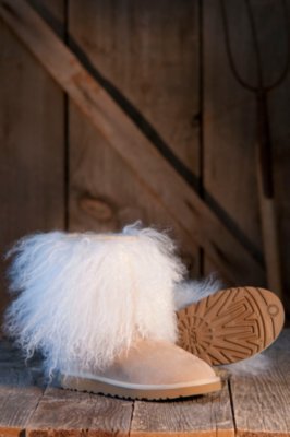 Women's Sheepskin Cuff UGG Boots, SAND/NATURAL, Size 6 B(M) US