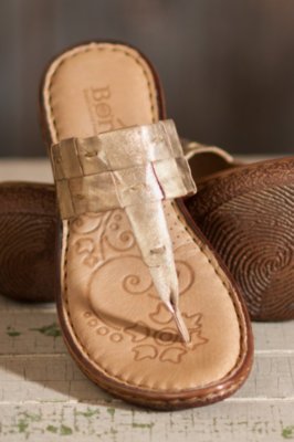 Women's Born Cari Leather Thongs