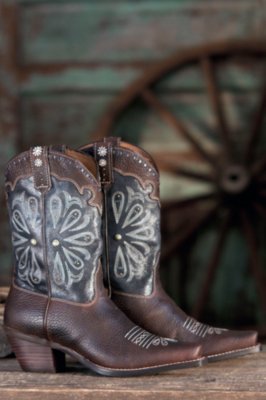 Women's Ariat Daisy Leather Boots